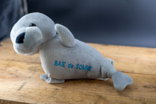 Souvenirs - Peluche - Peluche bébé phoque - La Baie des Gourmets